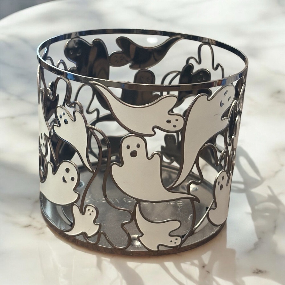 Bath & Body‎ Works Halloween Ghosts Glow in the Dark Candle Holder Sleeve Ghost
